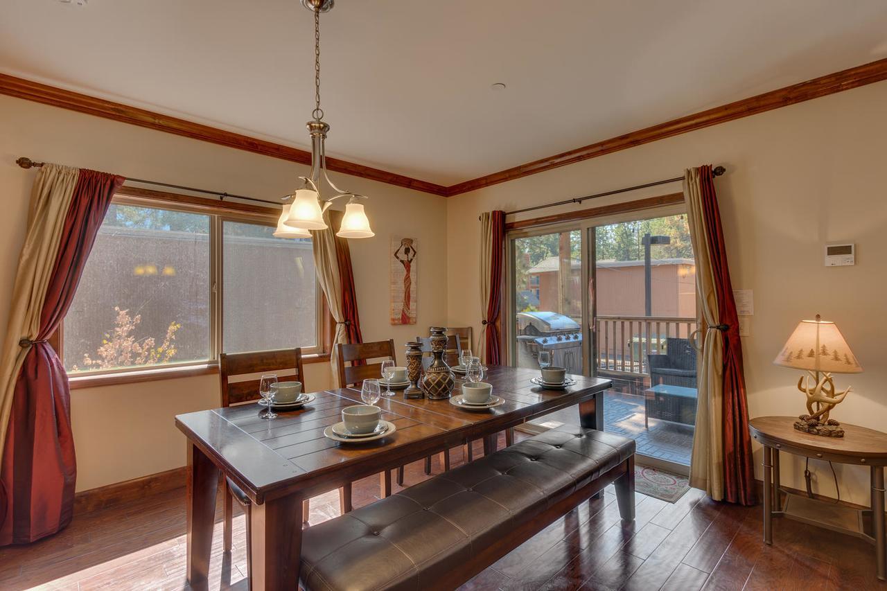 Tahoe Woods Escape - Three Bedroom Home เซาท์เลคทาโฮ ภายนอก รูปภาพ